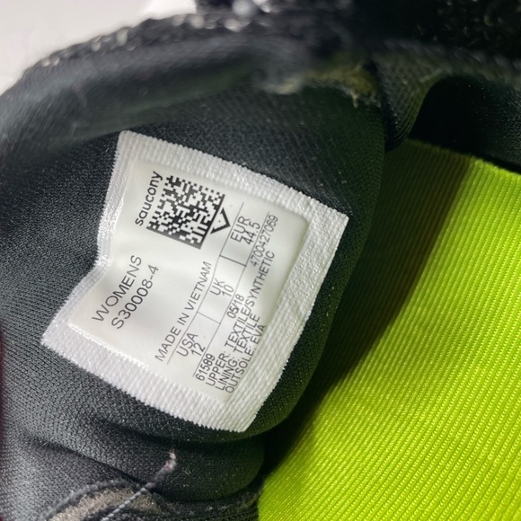 Saucony Women’s Liteform Feel Running Shoe Black Gray Size 12 - Picture 4 of 7